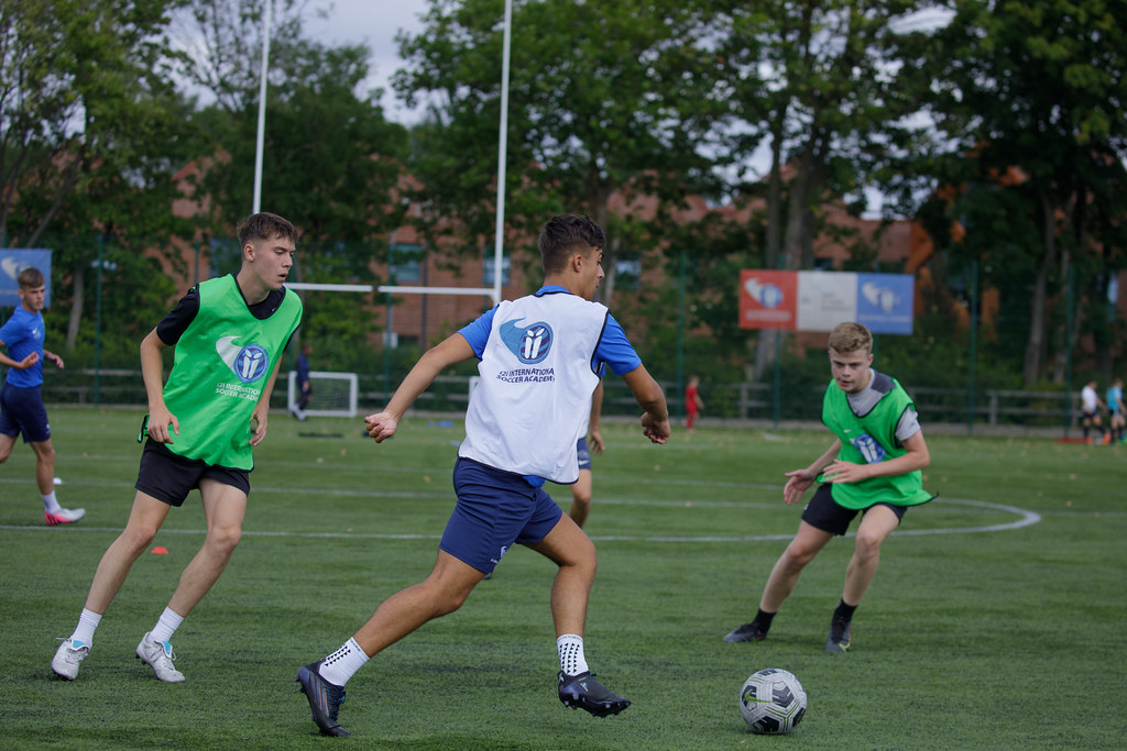 i2i Football Academy Training YORK, ENGLAND AUGUST 17 d… Flickr