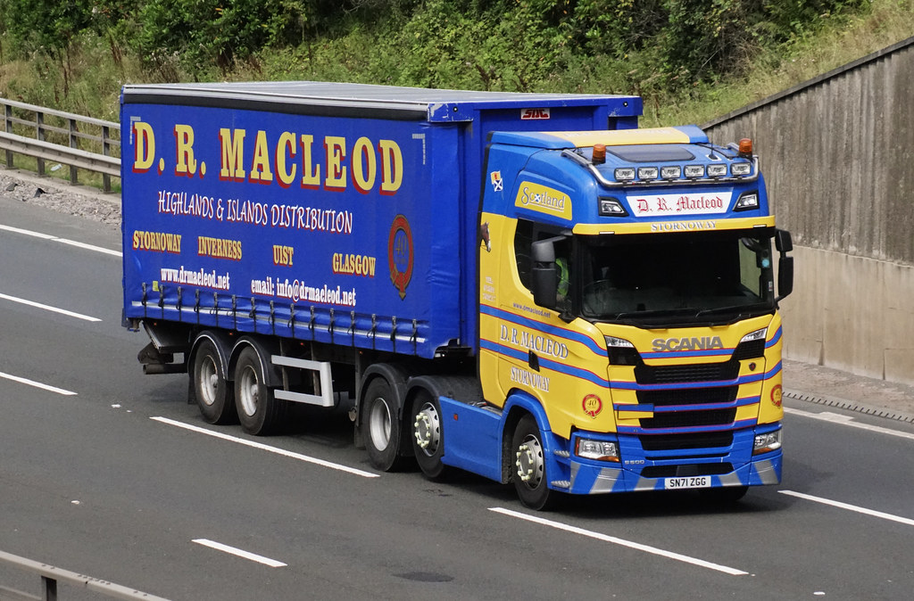 68 DR MacLeod Jai Dee Flickr