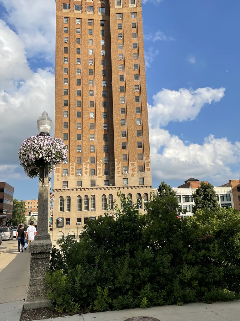 Leland Tower Aurora Linda Barnes Flickr