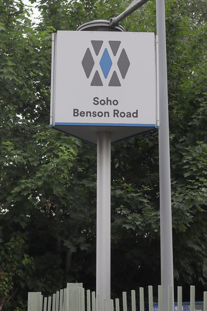 SOHO BENSON ROAD (1) Station sign at Soho Benson Road tram… Flickr