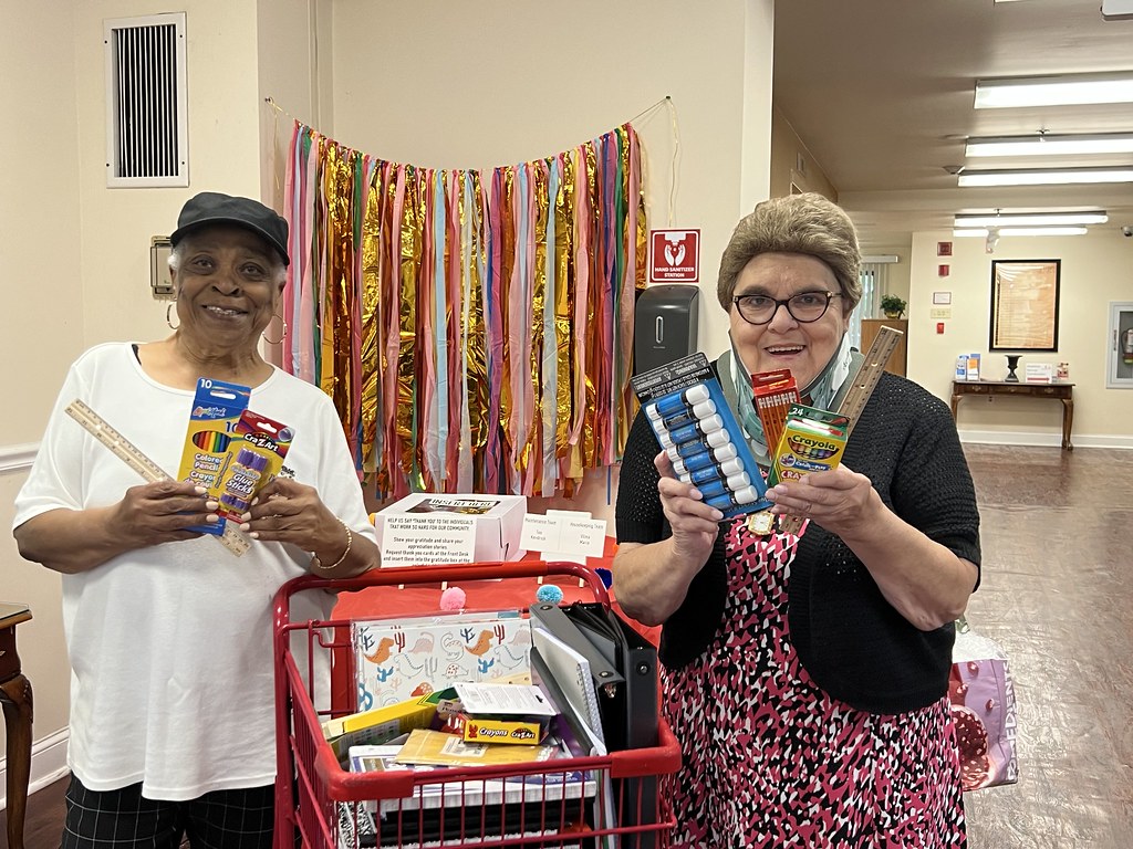 SD 1 Katie L. (Treasurer of Activities C.) and Martha T. (… Flickr