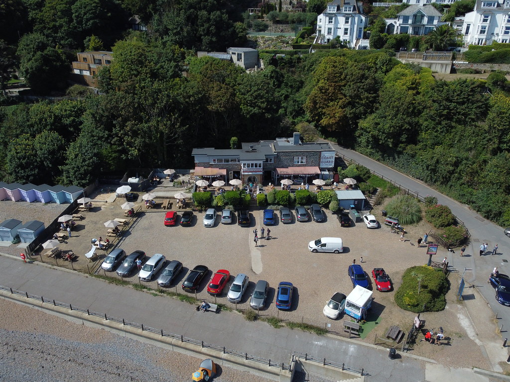The Coastguard pub, St Margaret's Bay DCIM\101MEDIA\DJI_08… Flickr