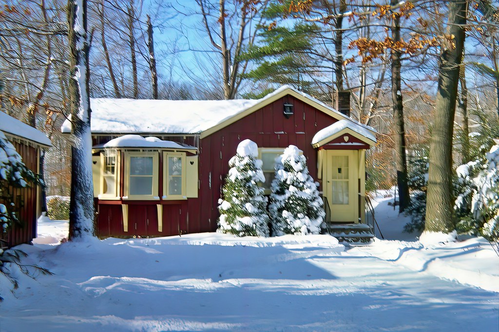 My house at 59 Lake Avenue, Leicester, Massachusetts, circ… Flickr
