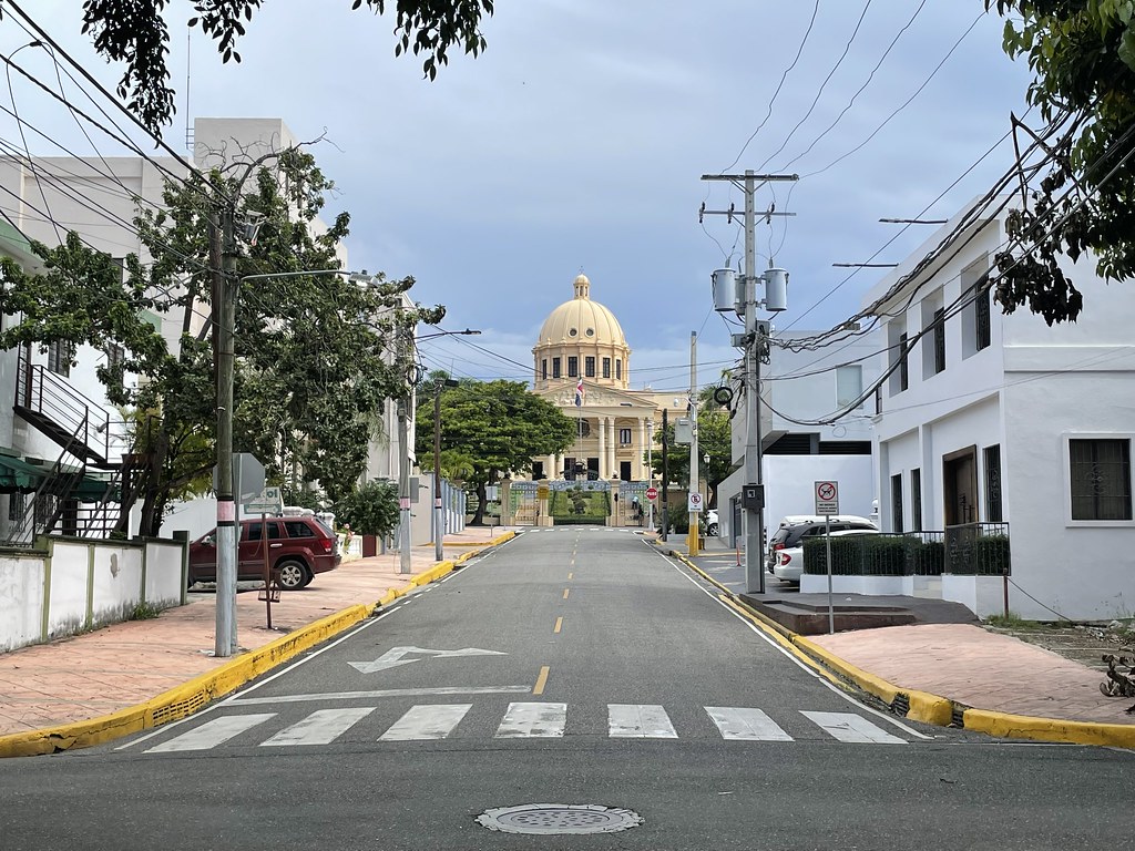 Calle Dr Báez, Gazcue, Santo Domingo José Ignacio Lanzagorta Flickr