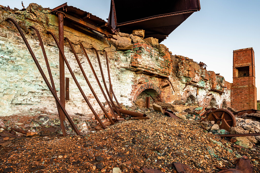 Crumbling Ruins Of the Mount Elliott Smelter (Selwyn, Nort… Flickr