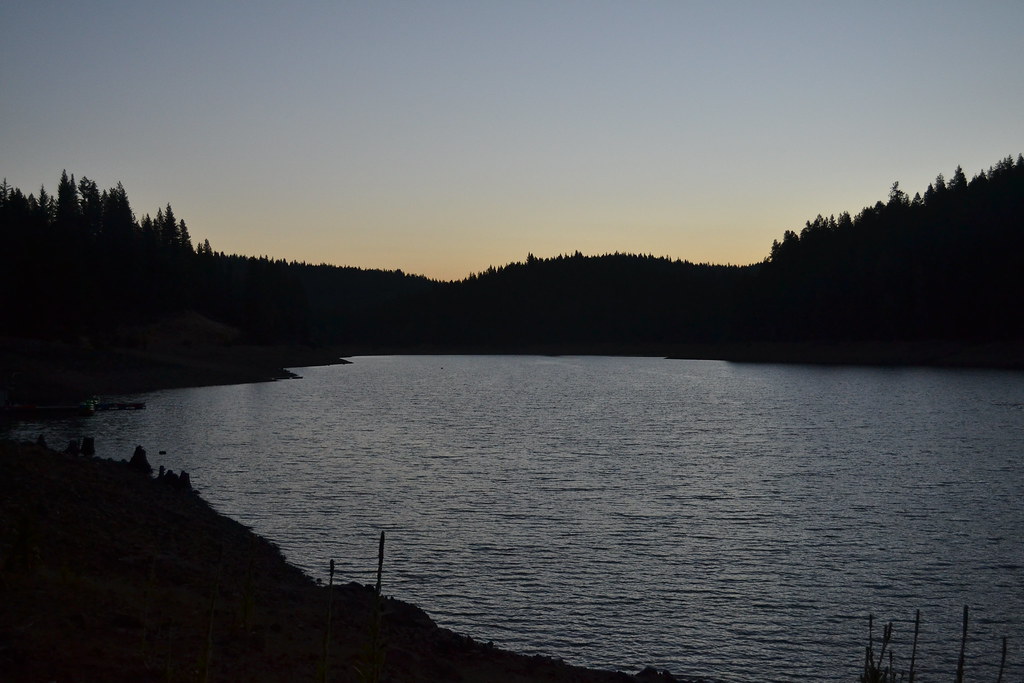 Sunrise Over Lake Ethan Bills Flickr