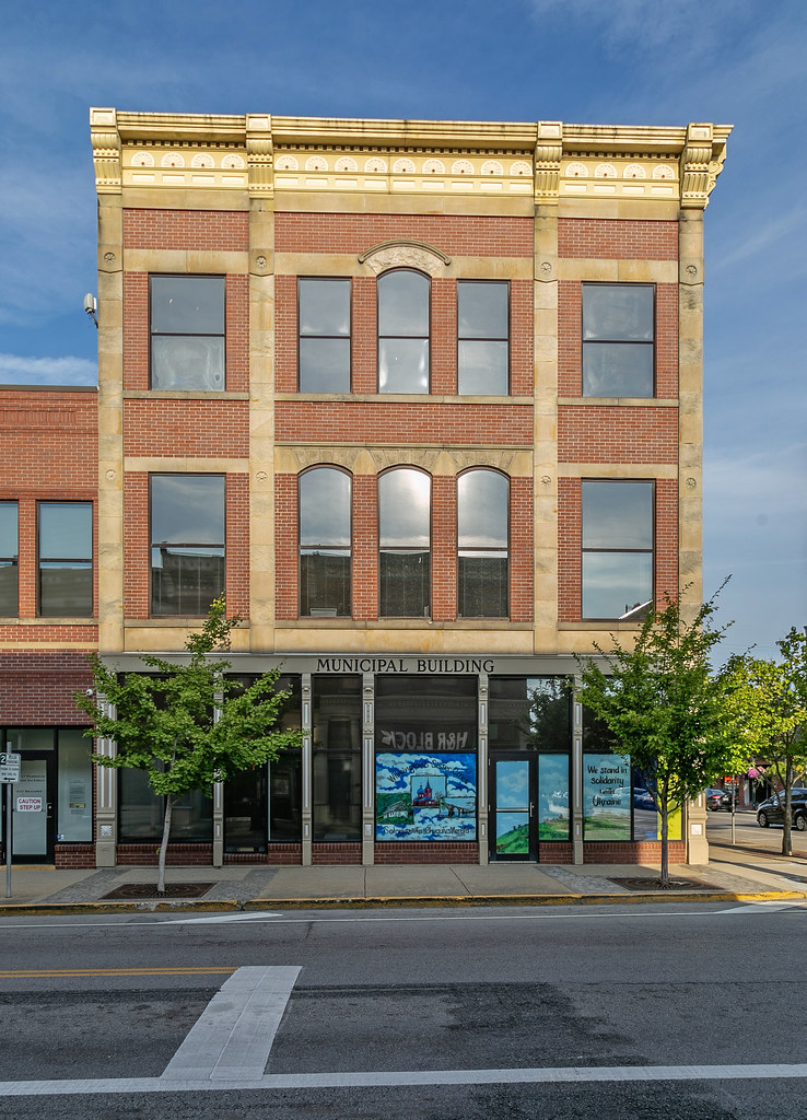 Wilmington Municipal Building — Wilmington, Ohio Christopher Riley