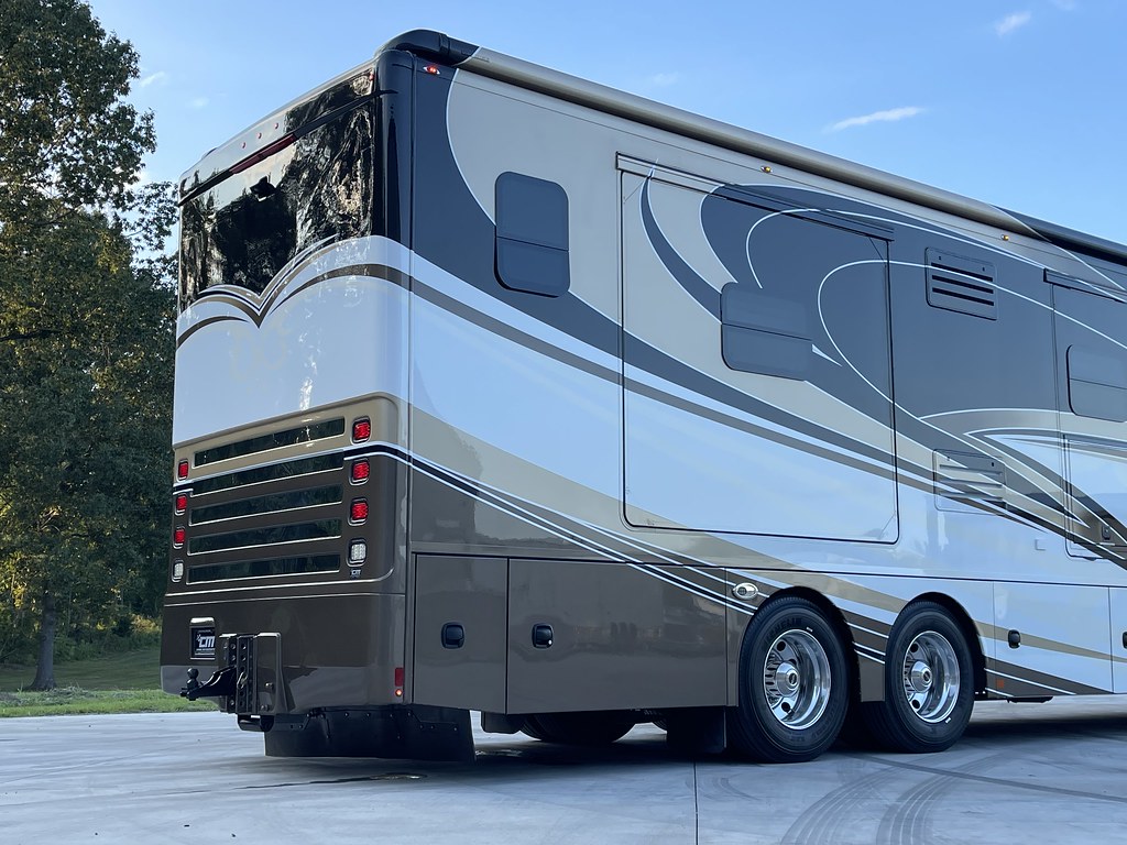 2014 Renegade Ikon Quad Slide 45’ 600HP Cummins Dylan Thompson Flickr