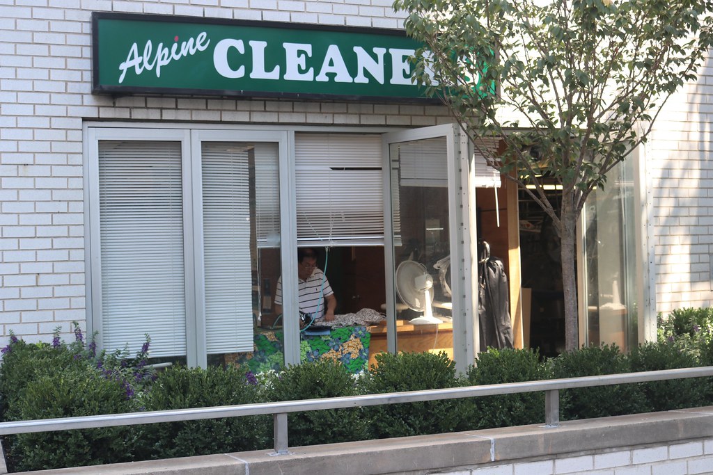 IMG_6667 Alpine Cleaners, 205 3rd Avenue, Gramercy Park To… Flickr