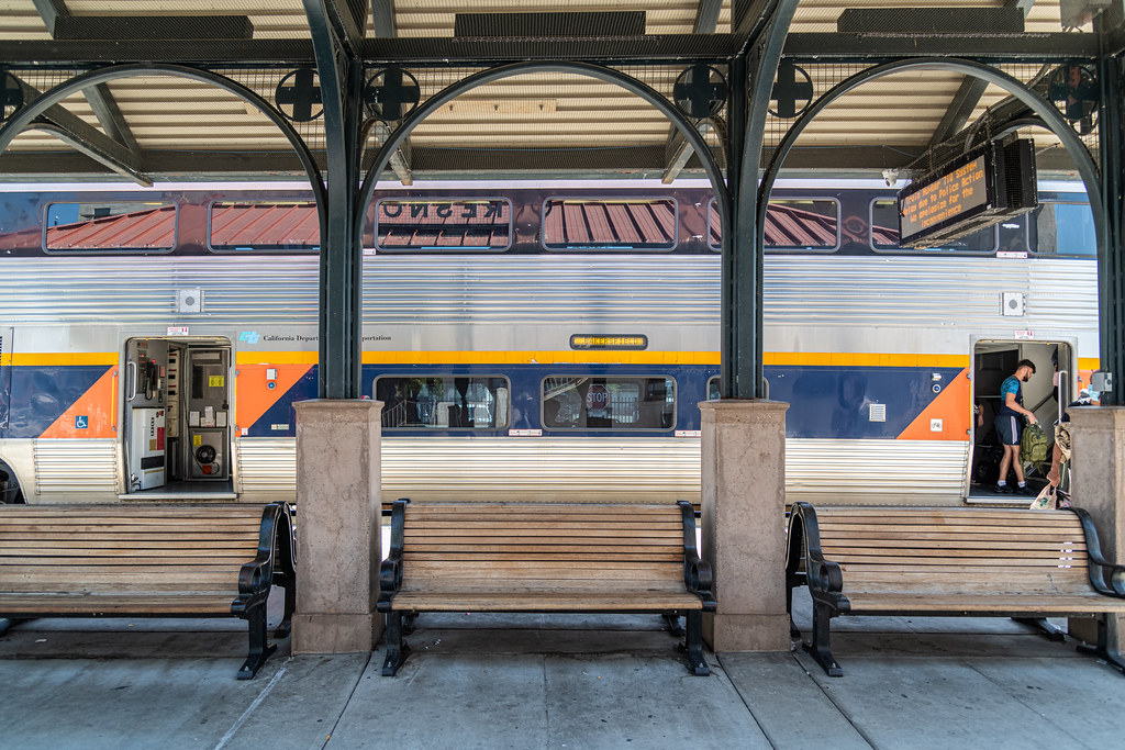 Train to Bakersfield Larry Cusick Flickr