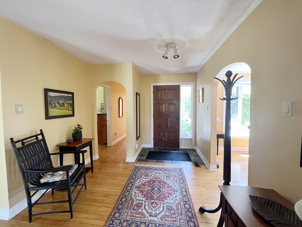 IMG_3125 Edited Realty Executives Real Estate Ltd., Brokerage Flickr