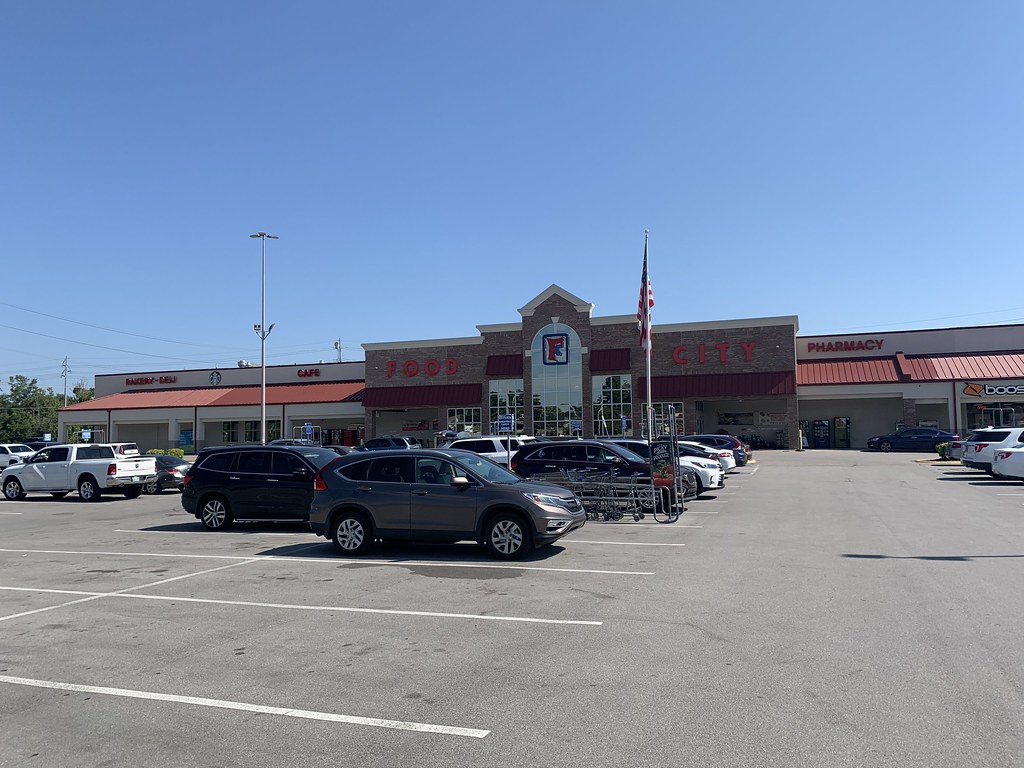 Food City Knoxville, TN (Halls) greenth1ng Flickr