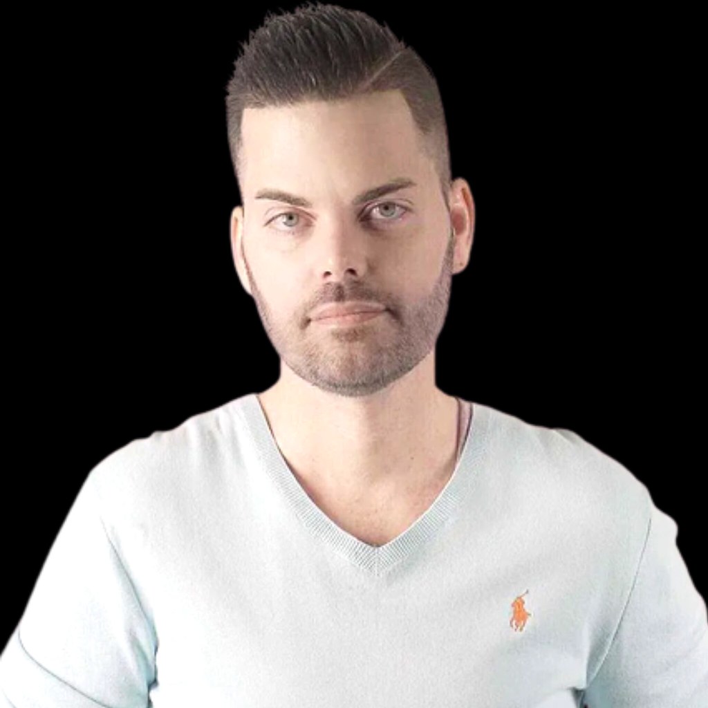 Tim Malcolm 90 Day Fiance This is a headshot. tim malcolm Flickr