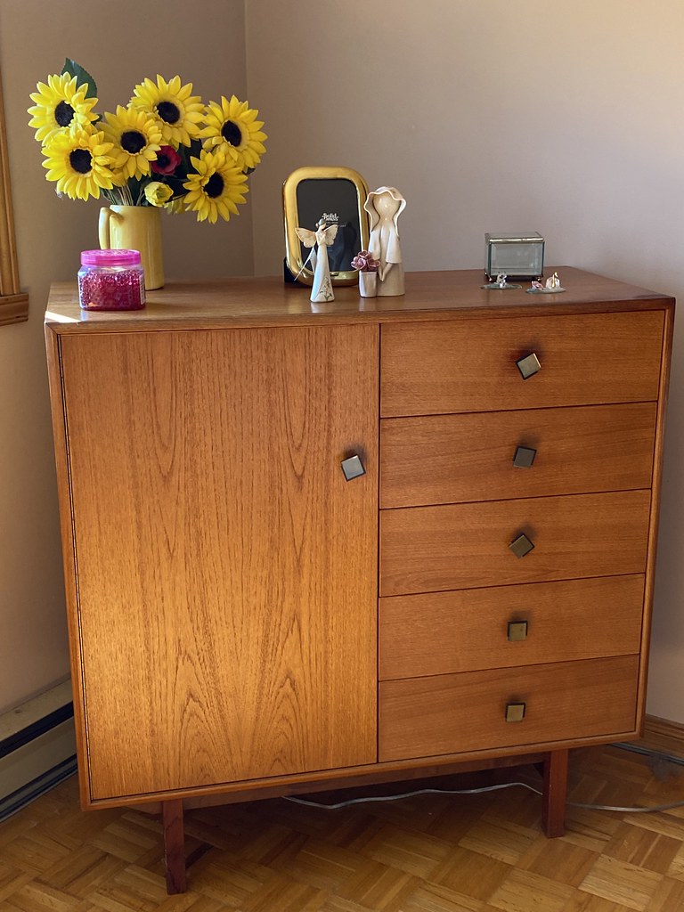 b teak man's dresser Tracey Abbey Taylor Flickr