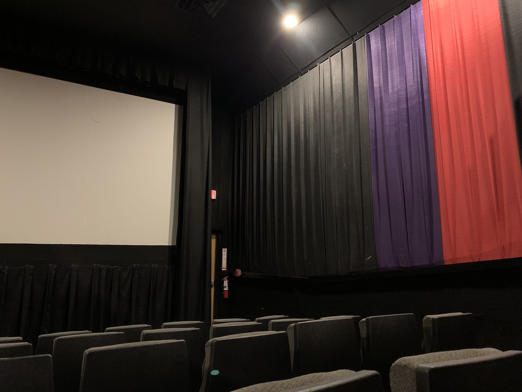 Halls Cinema 7 Theater 3 This is Theater 3 at Halls Cine… Flickr