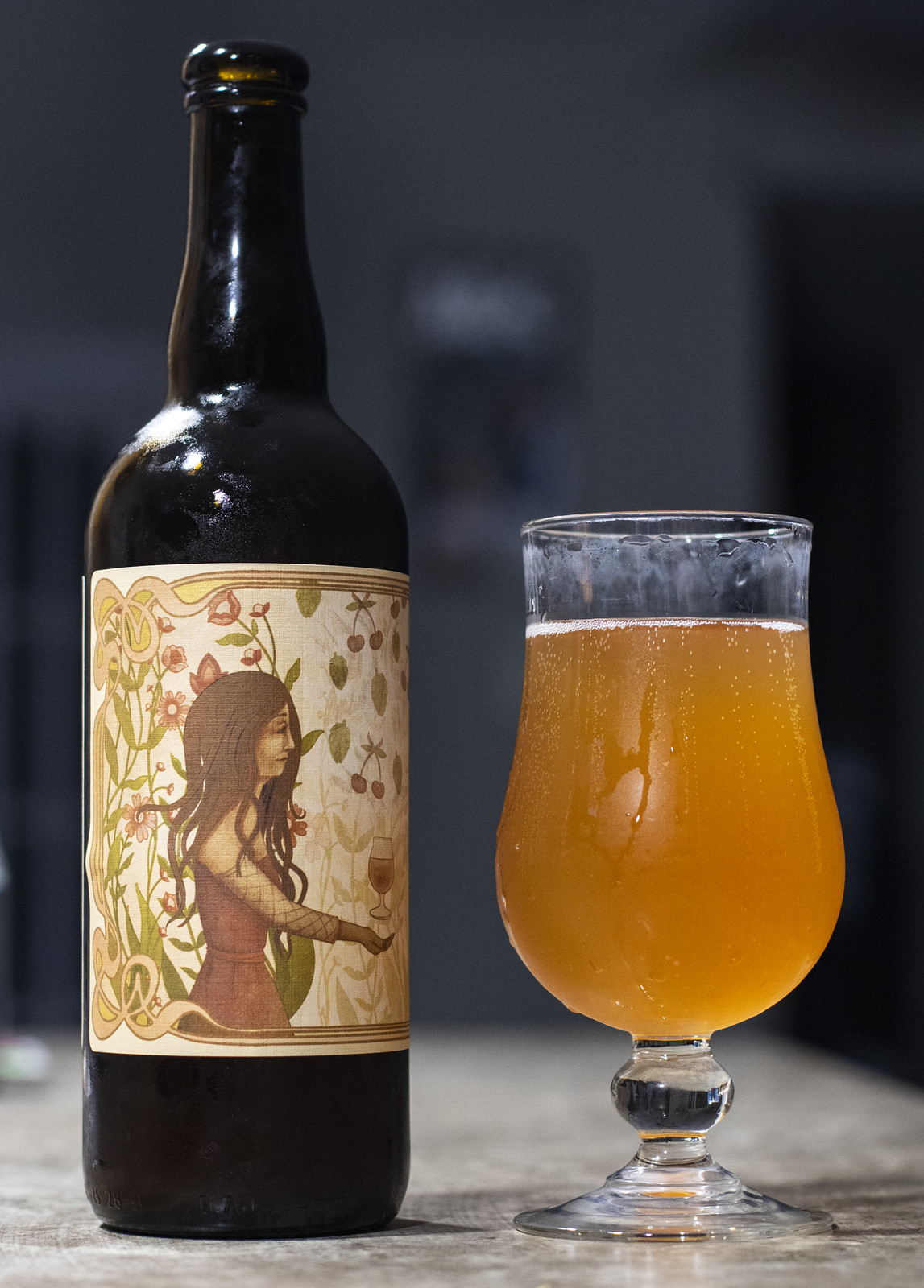 Review Atypical Spon Von Kriek Golden Sour Ale with Cherries