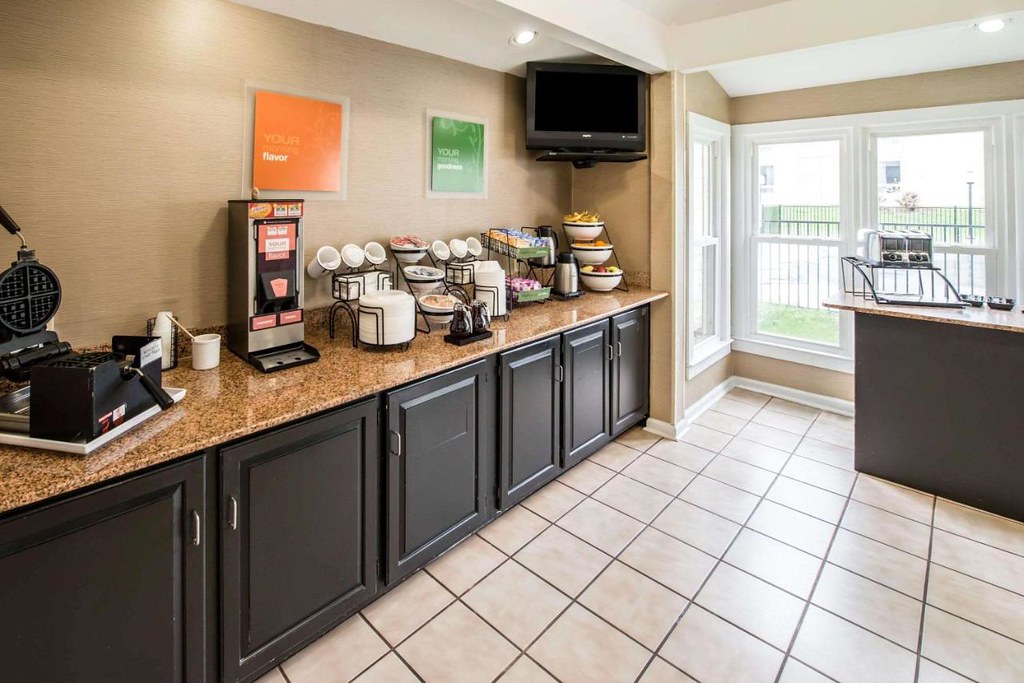 Breck Fast AREA. Book your stay at Pet Friendly Hotel near… Flickr