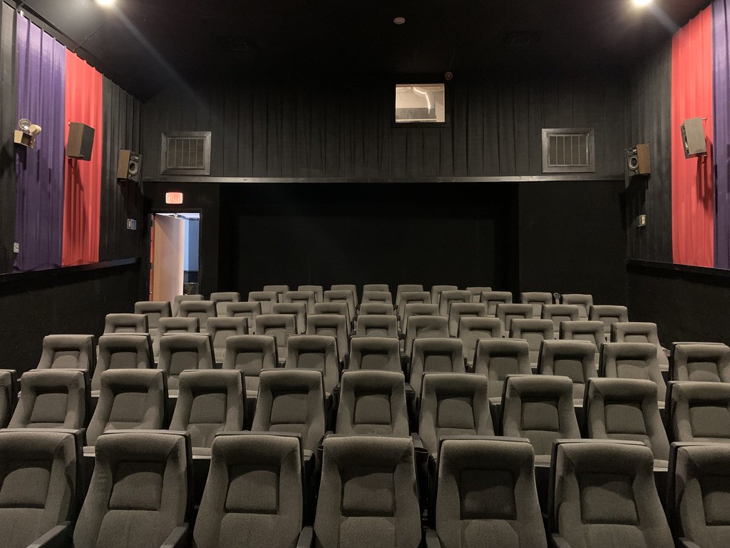 Halls Cinema 7 Theater 3 This is Theater 3 at Halls Cine… Flickr