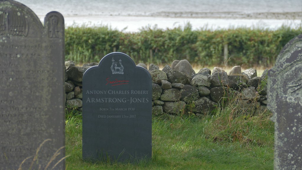 Llanfaglan Church Aug 22 midwales Flickr