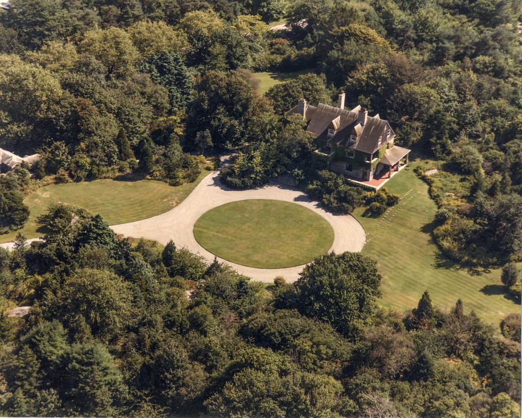 house_aerial_1980s001 John Howe Flickr