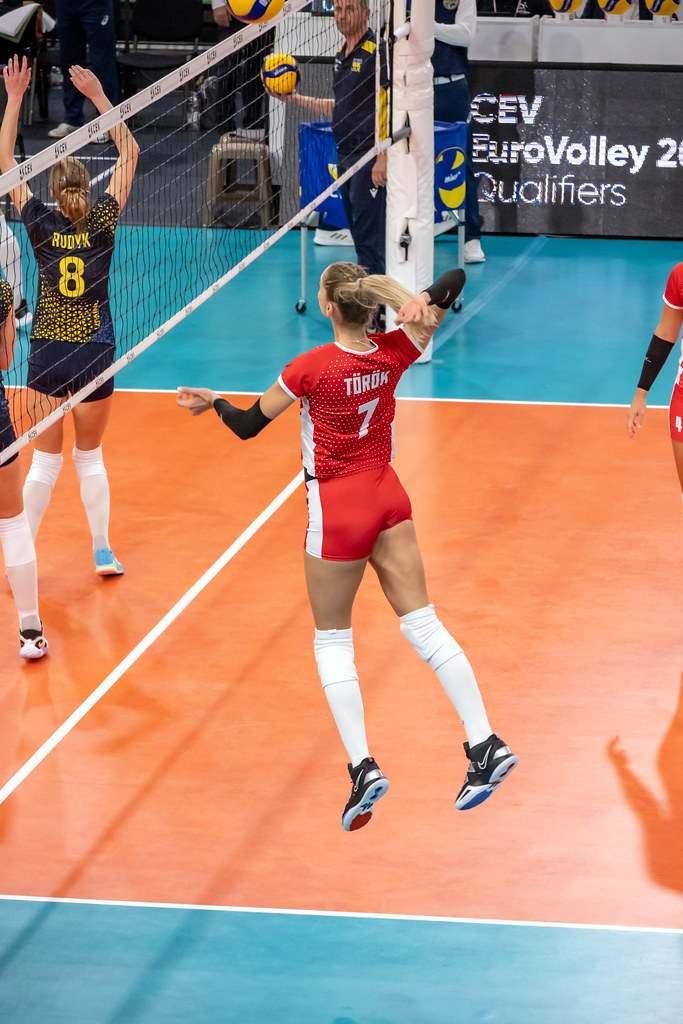 DSC_1533 KATA TÖRÖK Outside hitter/spiker or wing hitter/s… Flickr