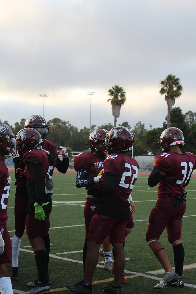 IMG_9392 Varsity Tartars vs. Hawthorne THS Football Flickr