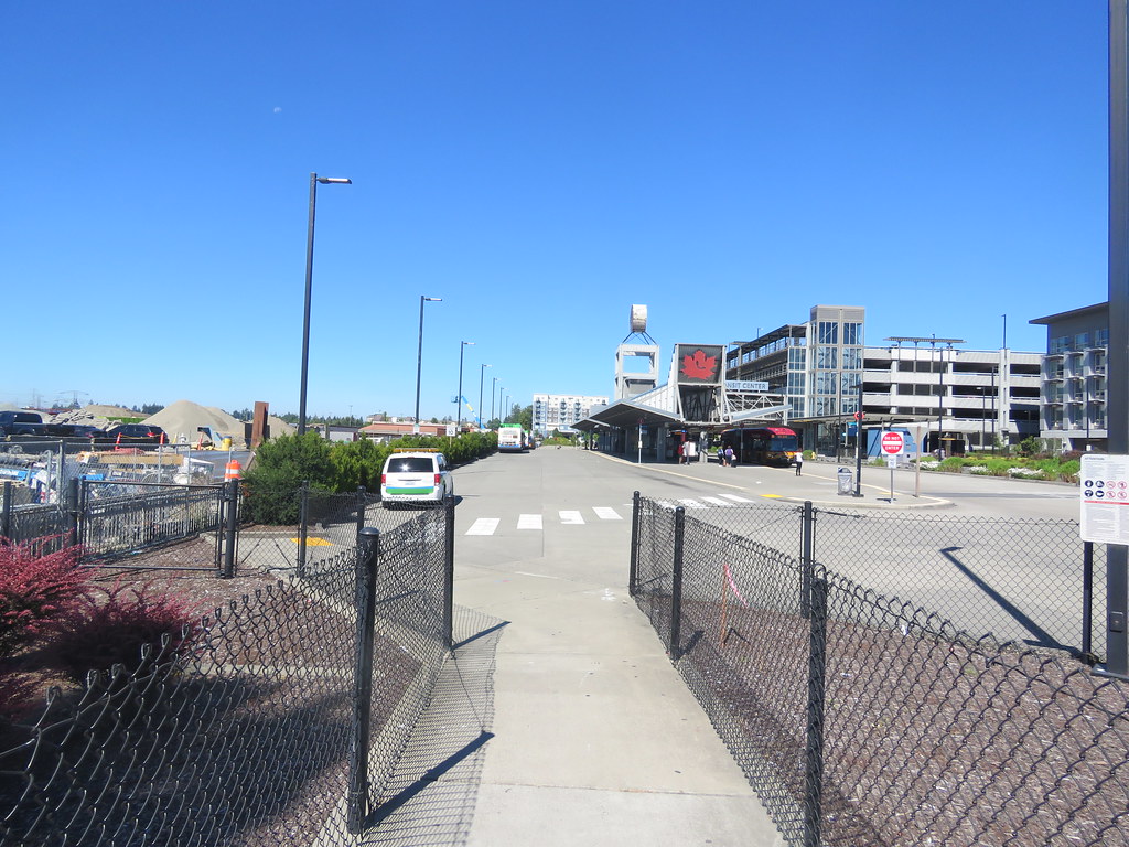 IMG_7027 Federal Way Transit Center Andy Nystrom Flickr
