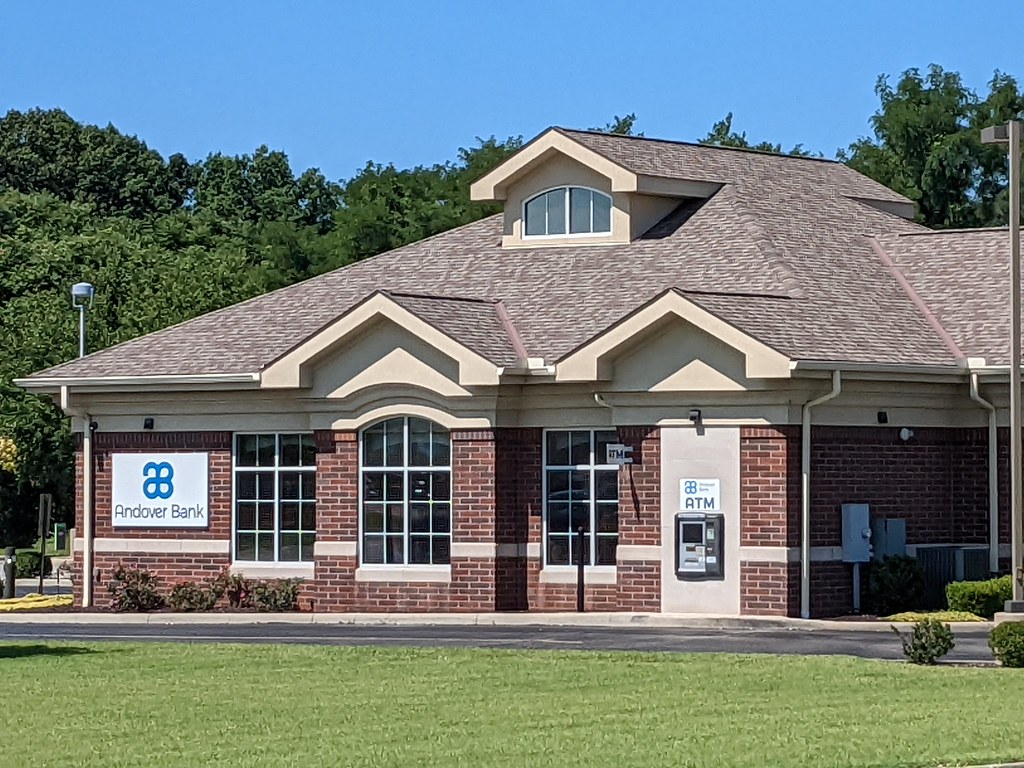 Andover Bank Madison, OH Picture taken 8/27/22 Please co… Flickr