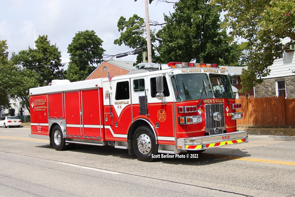 HICKSVILLE, NY FIRE DEPARTMENT HAZ MAT 9312 Scott Berliner Flickr