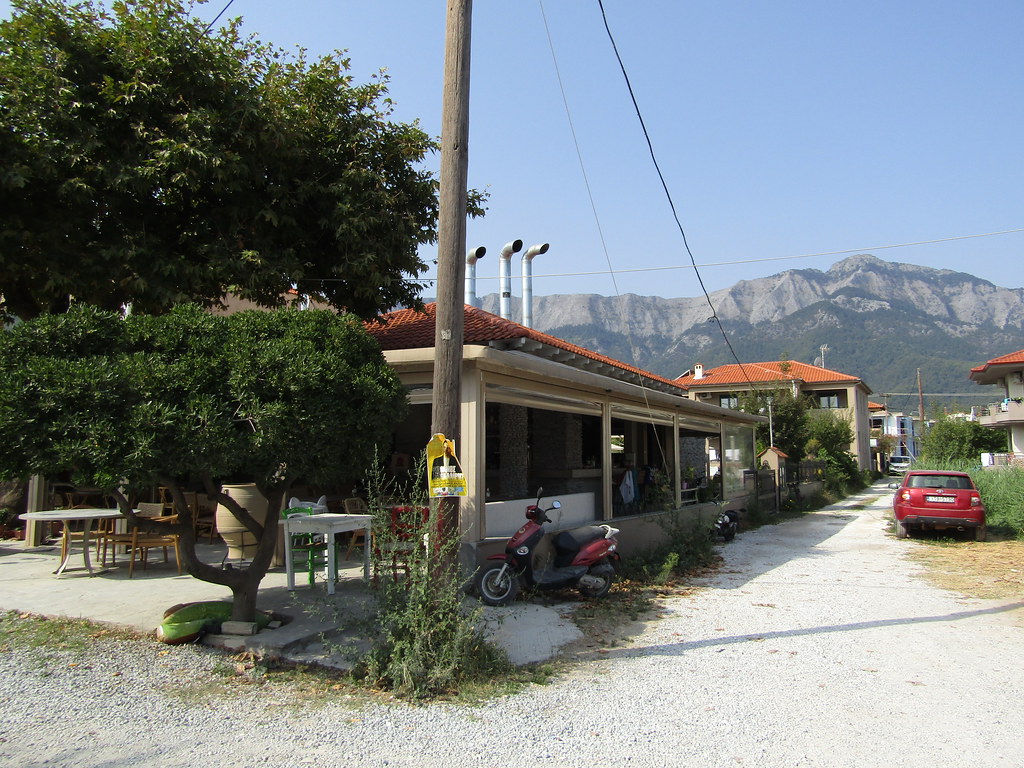 Green Sea Restaurant Golden Beach, Thassos. Today we walke… Flickr