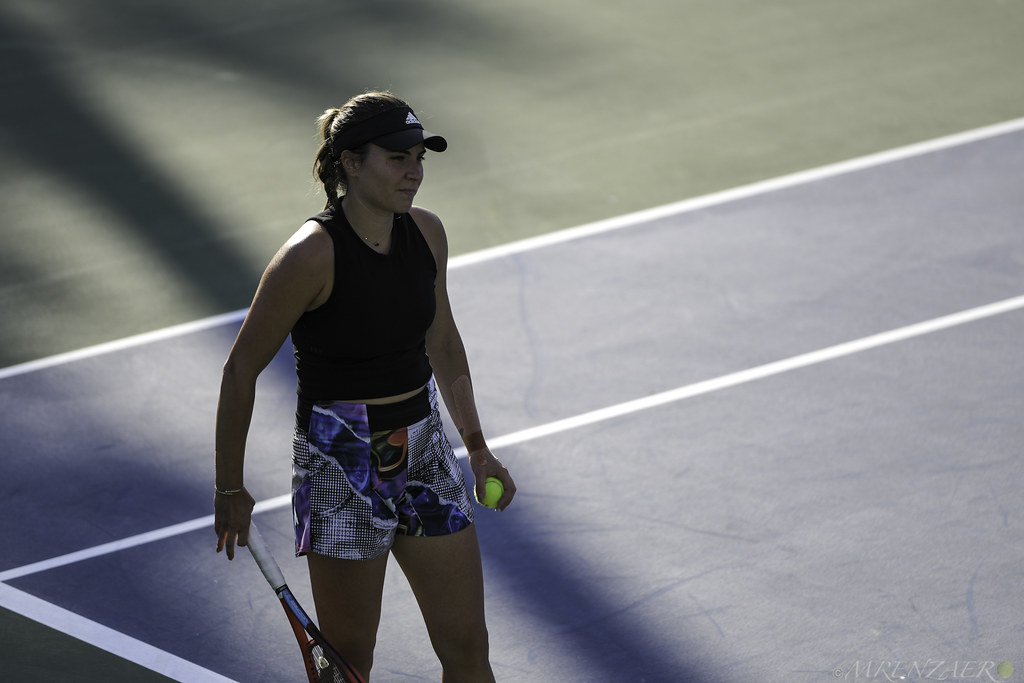 ElenaGabriela Ruse ElenaGabriela Ruse practicing with Ja… Flickr