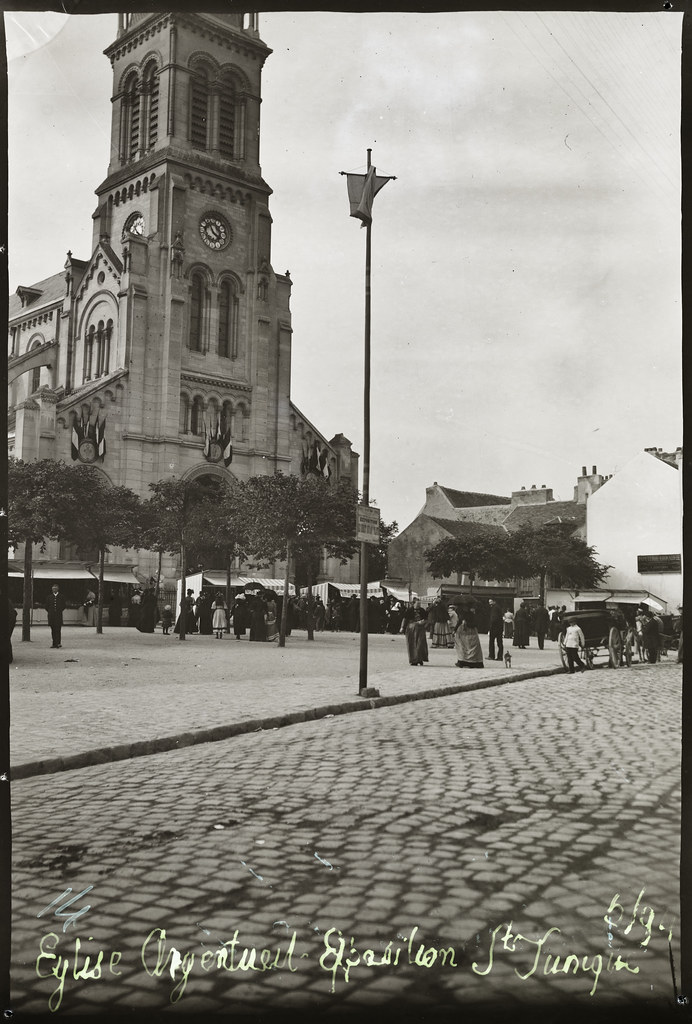 Argenteuil. Un marché devant la Basilique de la Sainte Tun… Flickr