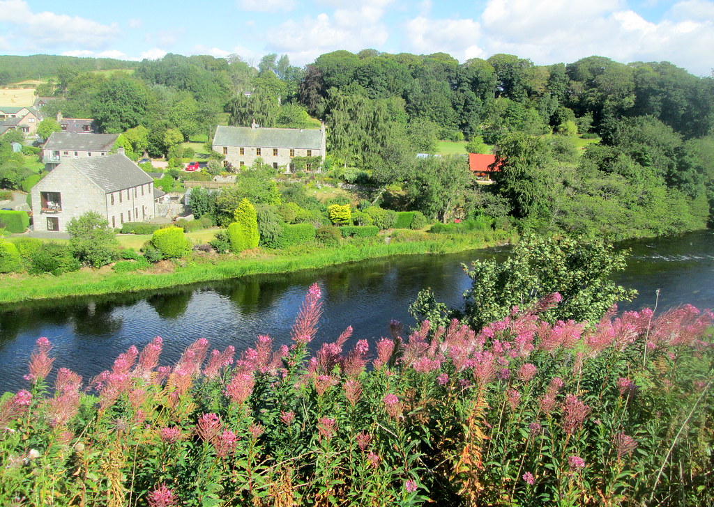 Dyce River Don, Aberdeenshire Dyce River Don, Aberdeenshir… Flickr