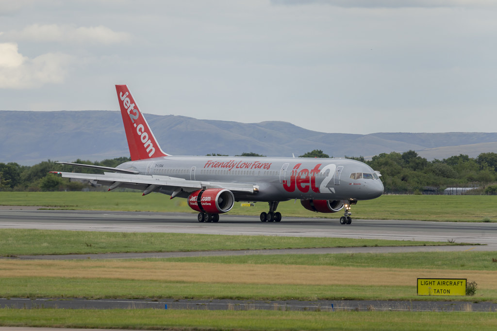 GLSAA B752 Jet2 Manchester Airport Pete Holdstock Flickr