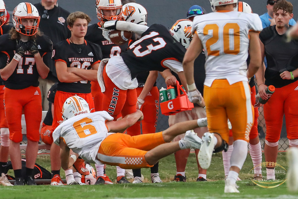 OHS vs. Williamsburg Football 8/19/22 Sarah Dunlap Flickr