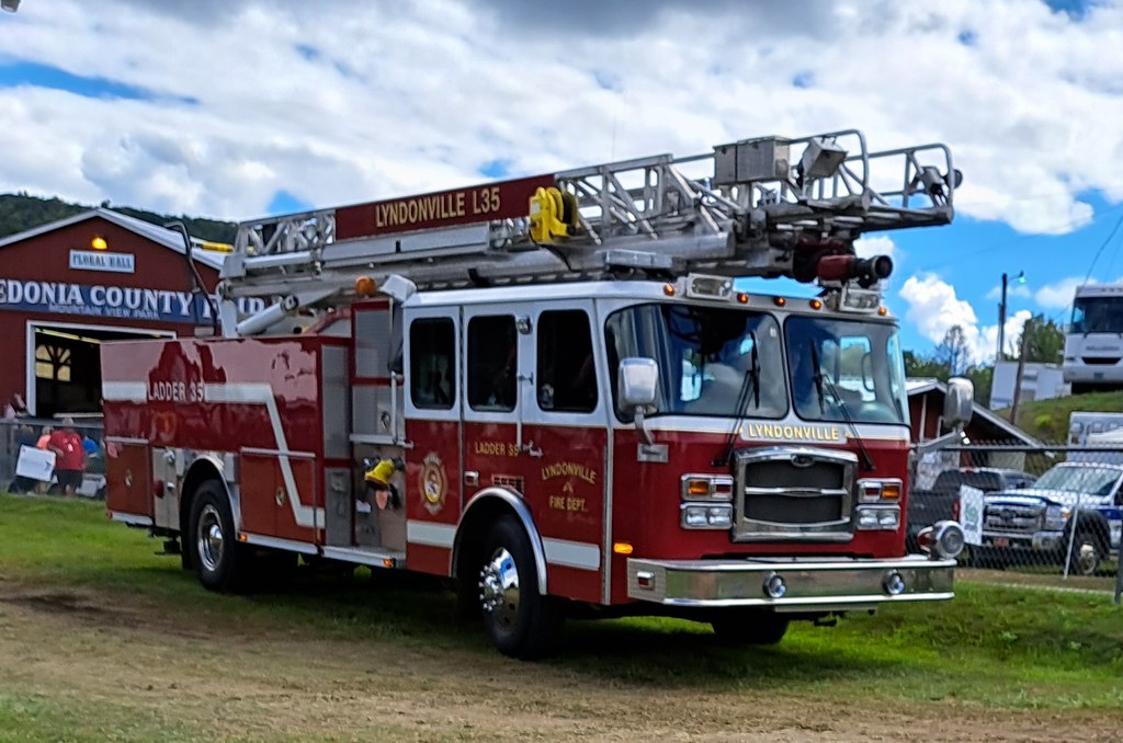 Lyndonville Ladder 35 Lyndonville Fire Department Ladder 3… Flickr