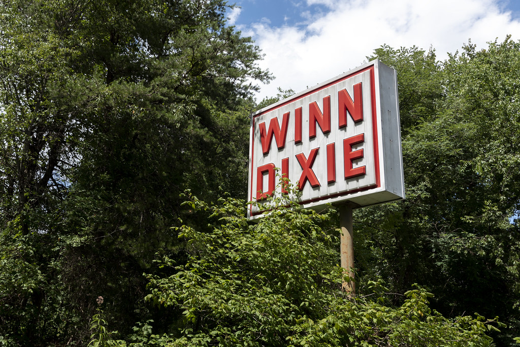 Winn Dixie, Eden, NC Winn Dixie grocery stores have been g… Flickr