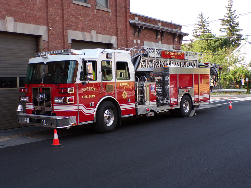 Port Ewen Fire Department Sutphen Truck 1 (L4811) Flickr