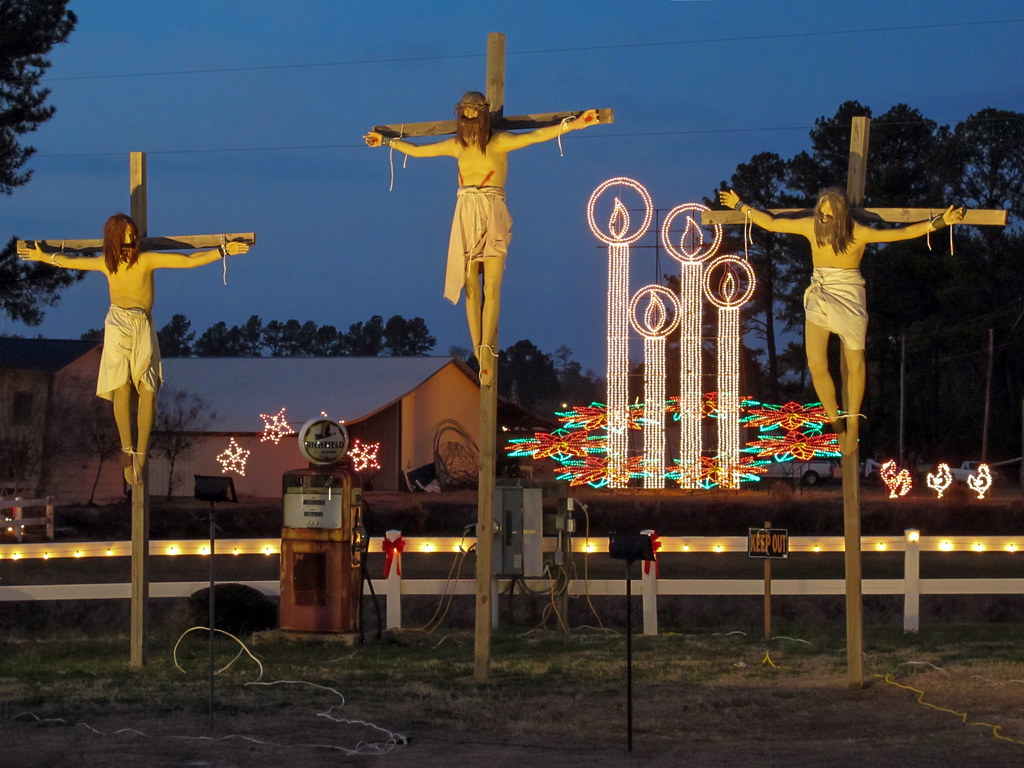 Meadow Christmas Lights, Meadow, NC 4546 Godwin Lake Road,… Flickr
