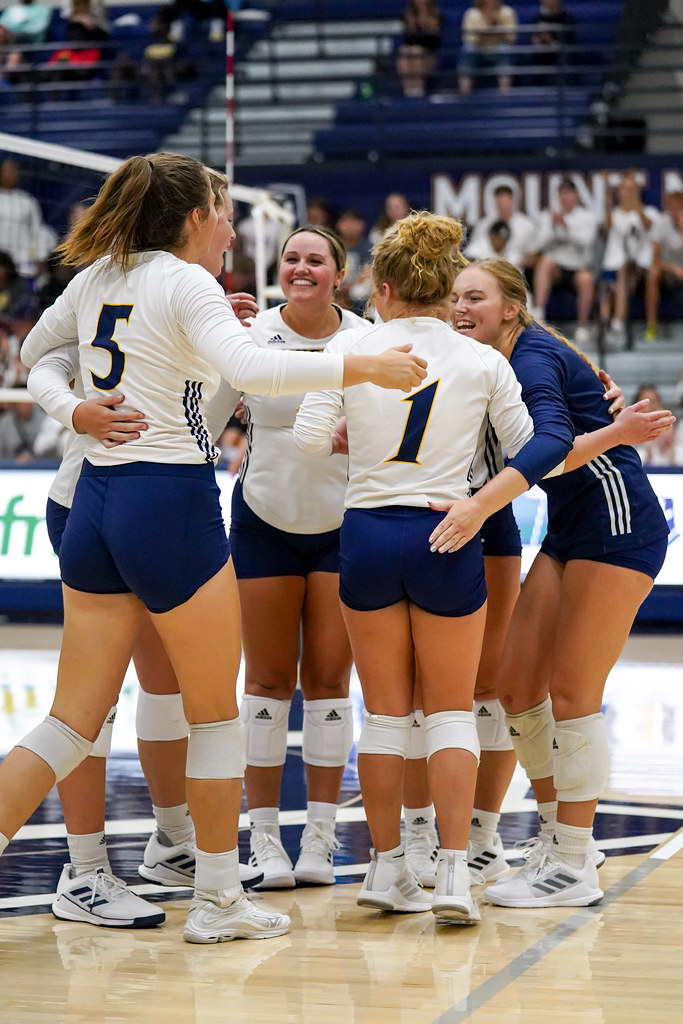 DSC07482 Mount Marty Athletics Flickr