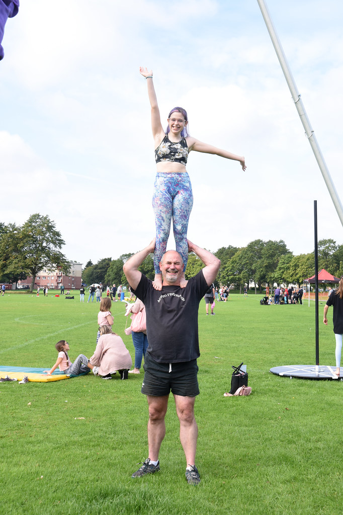 22257zetlandopening95_52326954168_o Zetland Park Flickr