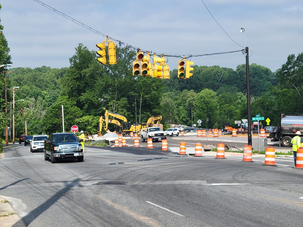 new Lakeside Drive roundabout construction Kipp Teague Flickr