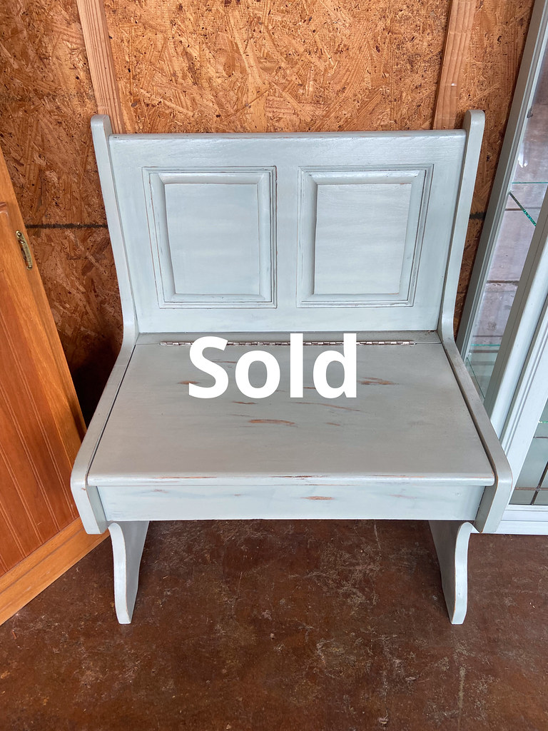 Painted Storage Bench 99 Humboldt Furniture Flickr