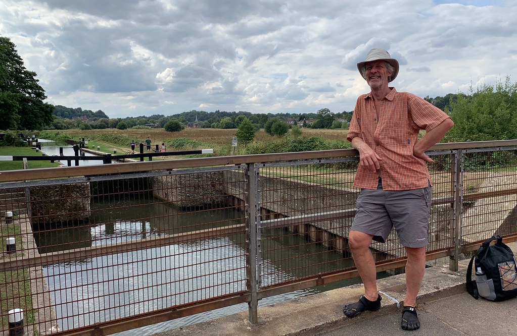 DAY 3 Lock Godalming in background Charles… Flickr