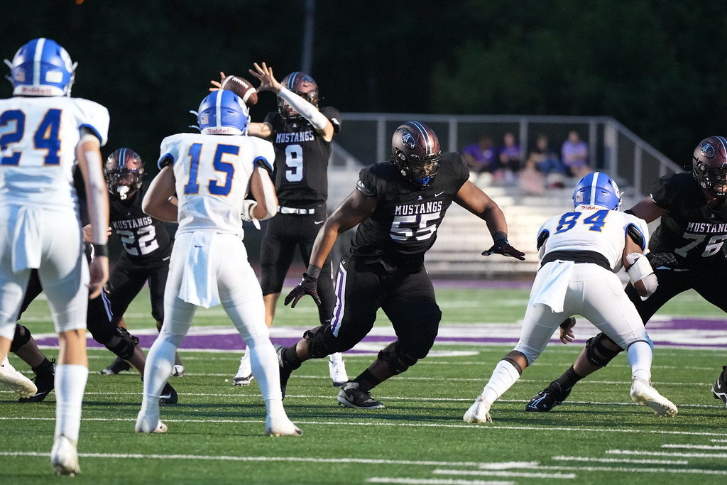 LAGP_0056 Academy wins their home opener with a … Flickr