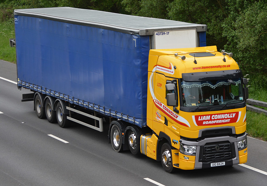 Liam Connolly Roadfreight UIG 8424 M6 Gretna 10/06/2021 Harry's On