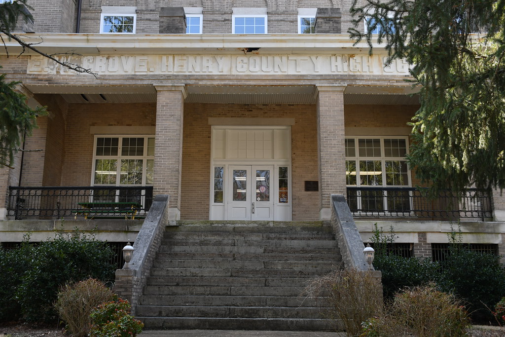 Old E.W. GroveHenry County High School (Paris, Tennessee)… Flickr