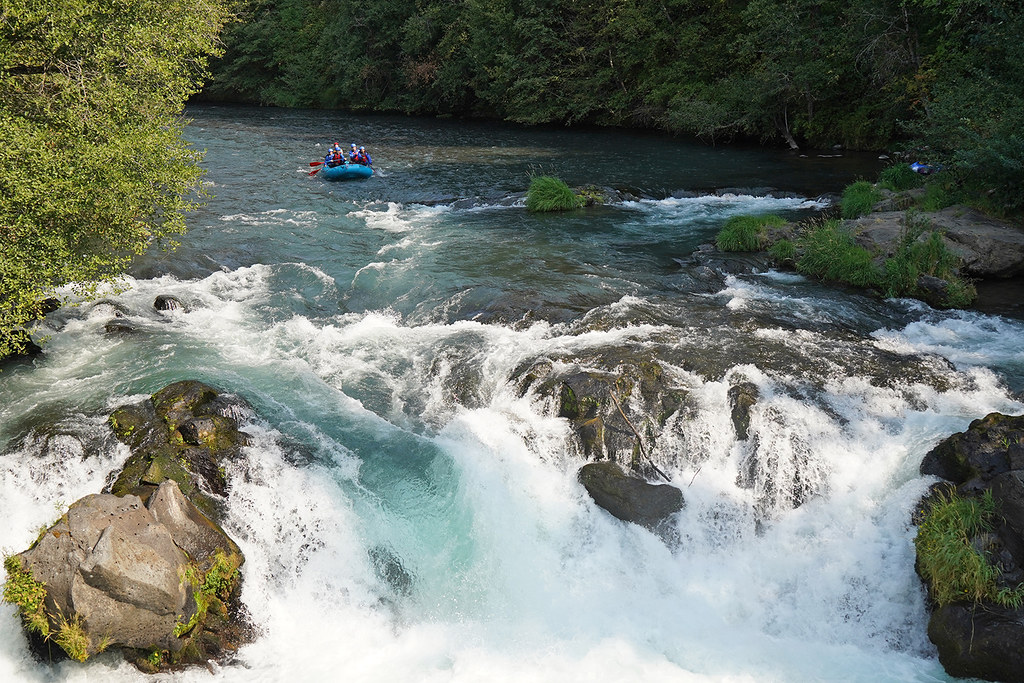 9746 Husum Falls on the White Salmon River hosebibb Flickr