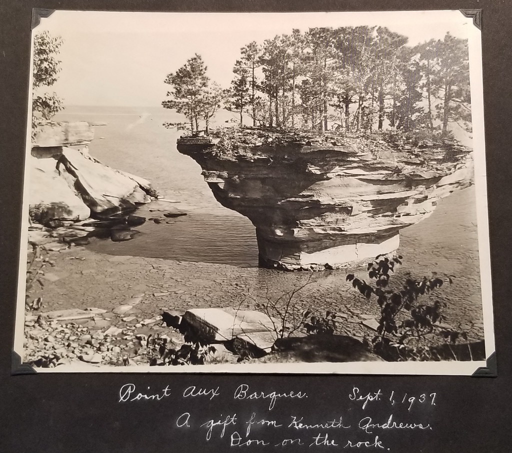 CEN Port Austin Pointe Aux Barques MI 1930s Rocky Shorelin… Flickr
