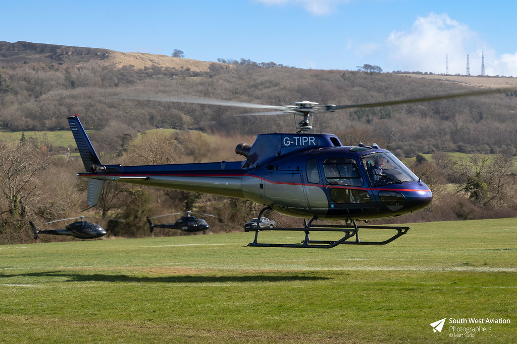 Eurocopter AS350 B3 Ecureuil Thames Materials Holdings Ltd… Flickr